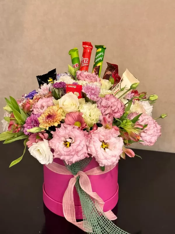 Mevsim Çiçekleri ve Çikolatalar